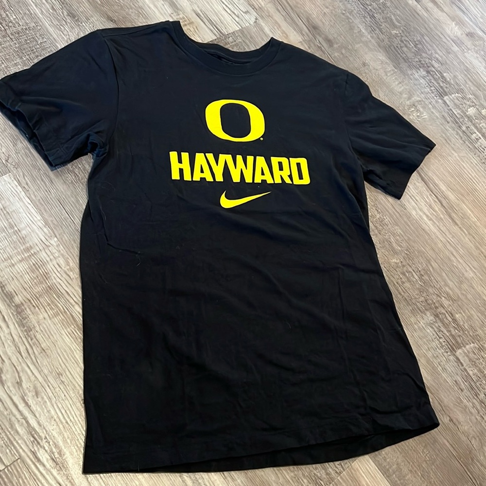 Like new Oregon Ducks Hayward men’s/unisex size S Nike Tee!
